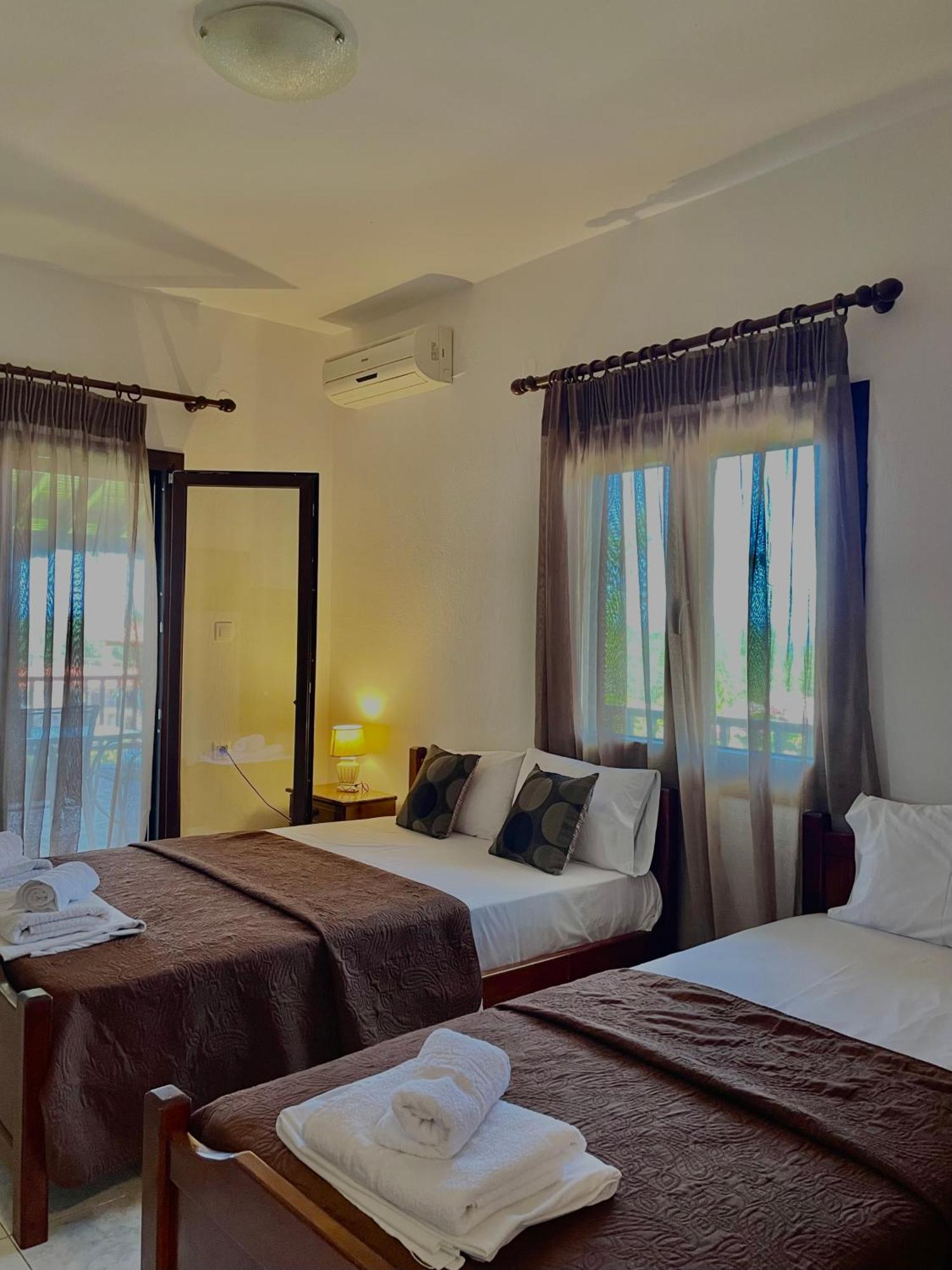 Anna Dani Apartments Vourvourou Luaran gambar