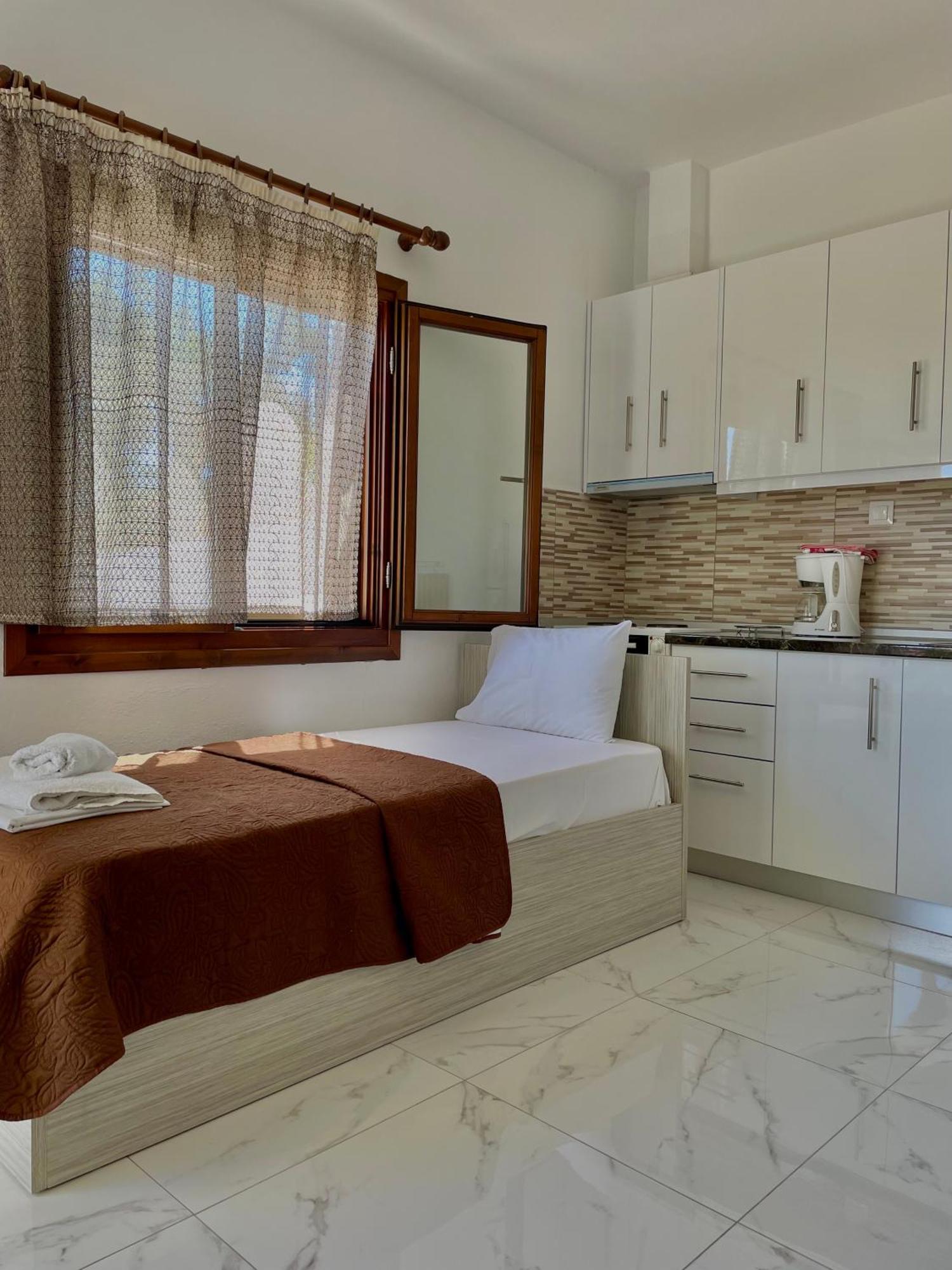 Anna Dani Apartments Vourvourou Luaran gambar