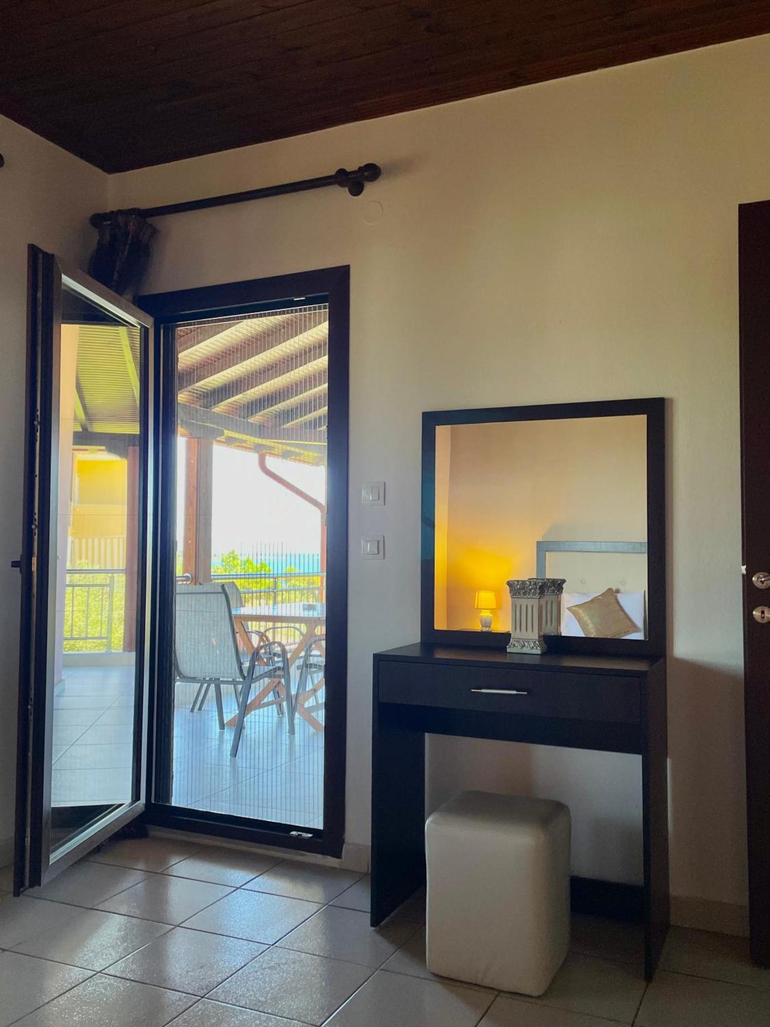 Anna Dani Apartments Vourvourou Luaran gambar